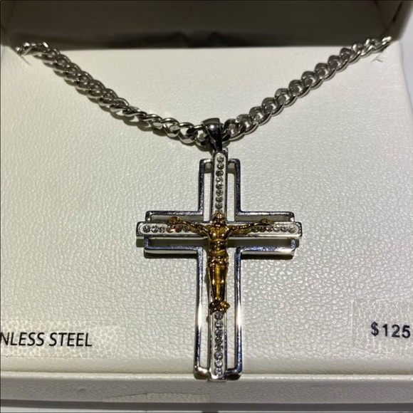 Mens Stainless Steel Cross Chain Jesus Necklace - Picture 5 of 10